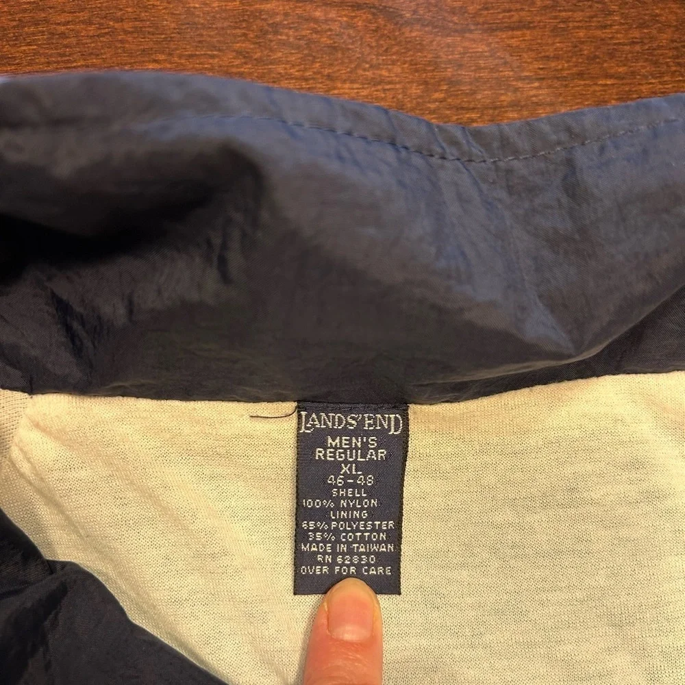 Lands' End Men’s XL Black and Blue Windbreaker Lightweight Nylon Colorblock - Picture 4 of 4